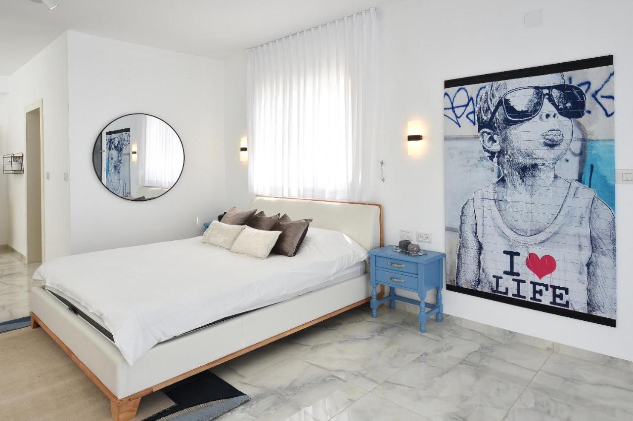 Ferienwohnung הסויטות של פולי Manot Exterior foto